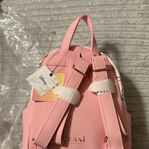 Danielle Nicole Pink/White Disney Aristocats Marie Backpack - Picture 6 of 9